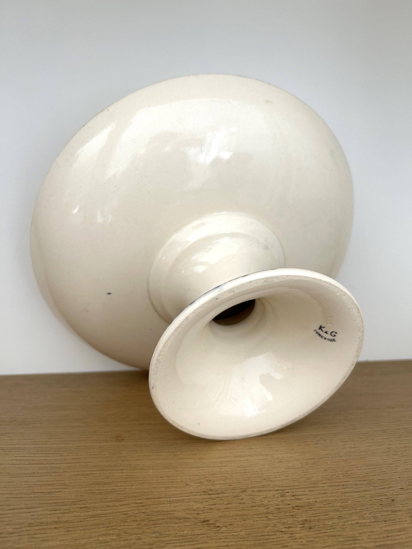 Compotier - Monogramme "G" - Terre de fer - K&G Lunéville - La Brocanterie d'Estelle