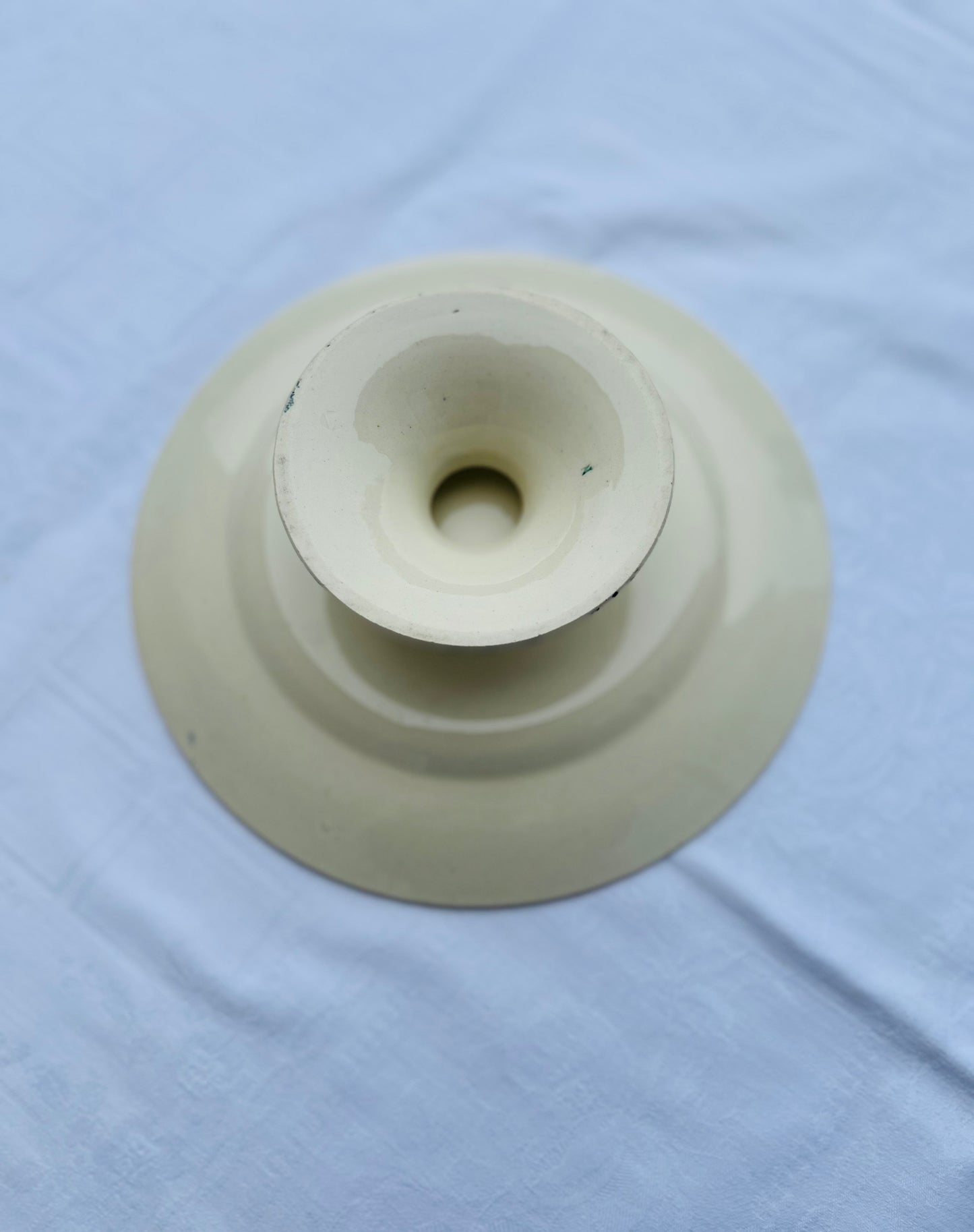 Assiette piédouche - Œillets - K&G Lunéville - La Brocanterie d'Estelle