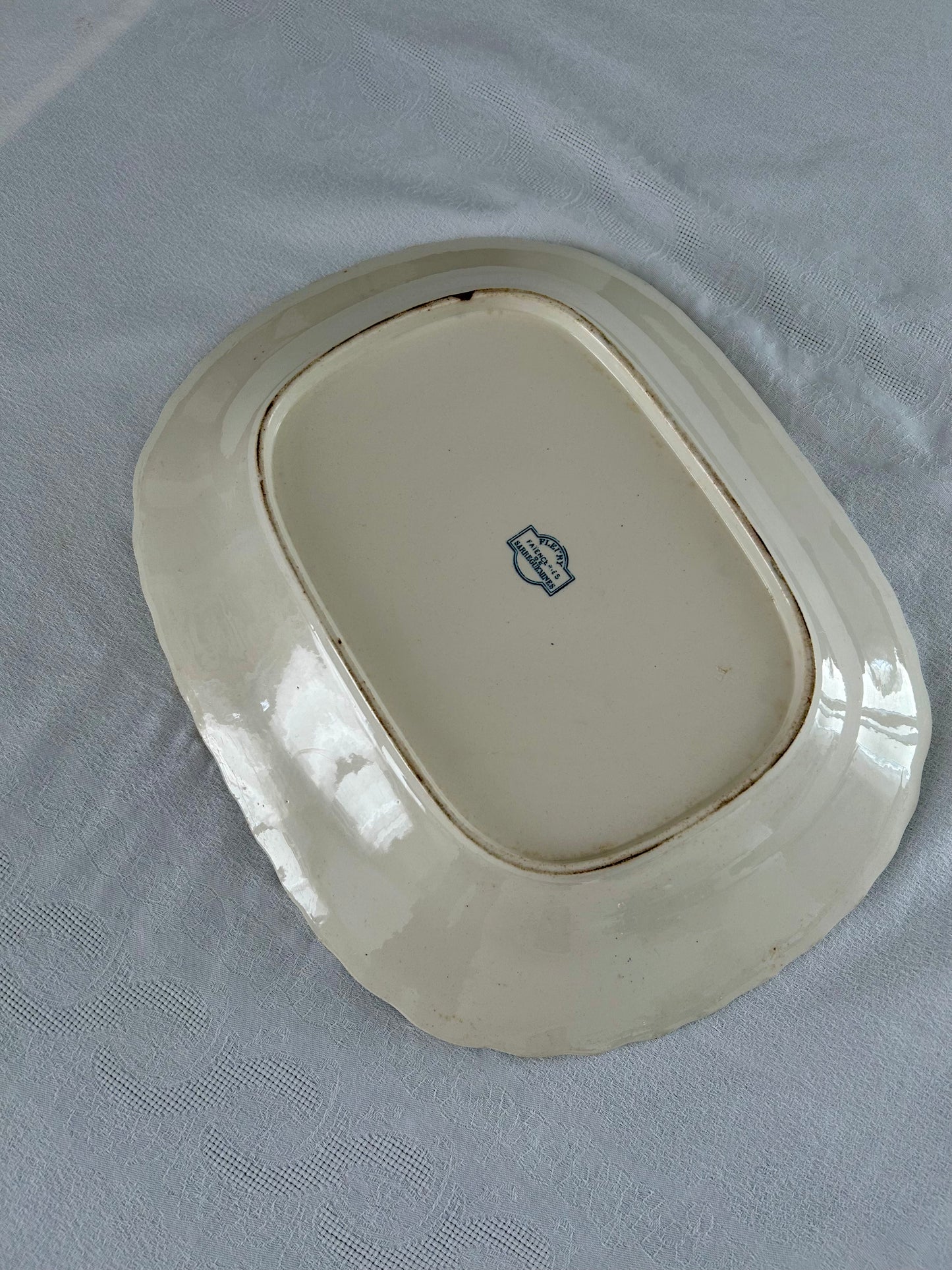 Grand plat rectangulaire - Terre de fer - Fleury - Sarreguemines - La Brocanterie d'Estelle