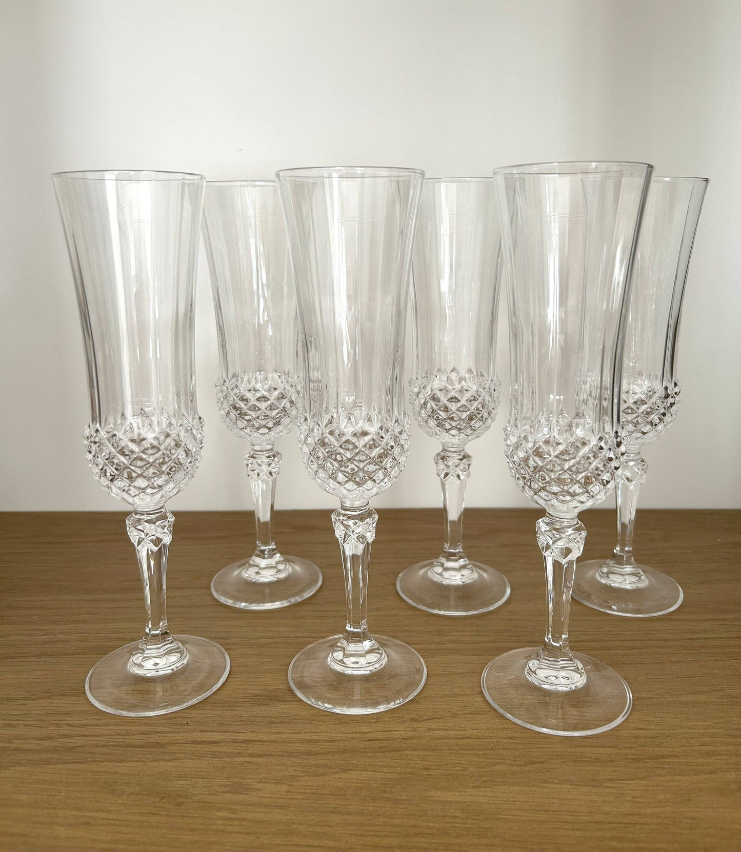 Ensemble de 6 flûtes à champagne - Cristal d'Arques - La Brocanterie d'Estelle