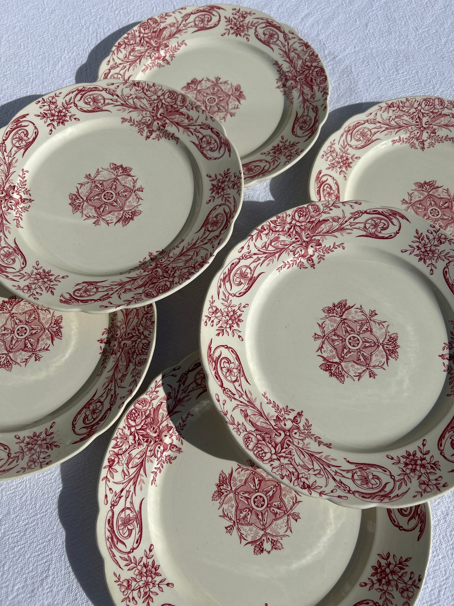 Ensemble de 6 assiettes plates - Louis XVI - Terre de fer - FF Péxonne - La Brocanterie d'Estelle