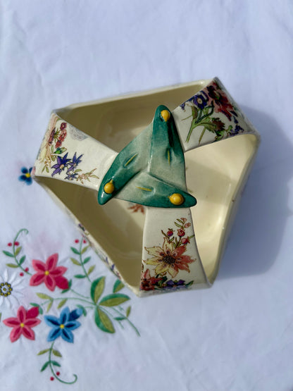Objet décoratif Sarreguemines modèle Lavallière - La Brocanterie d'Estelle