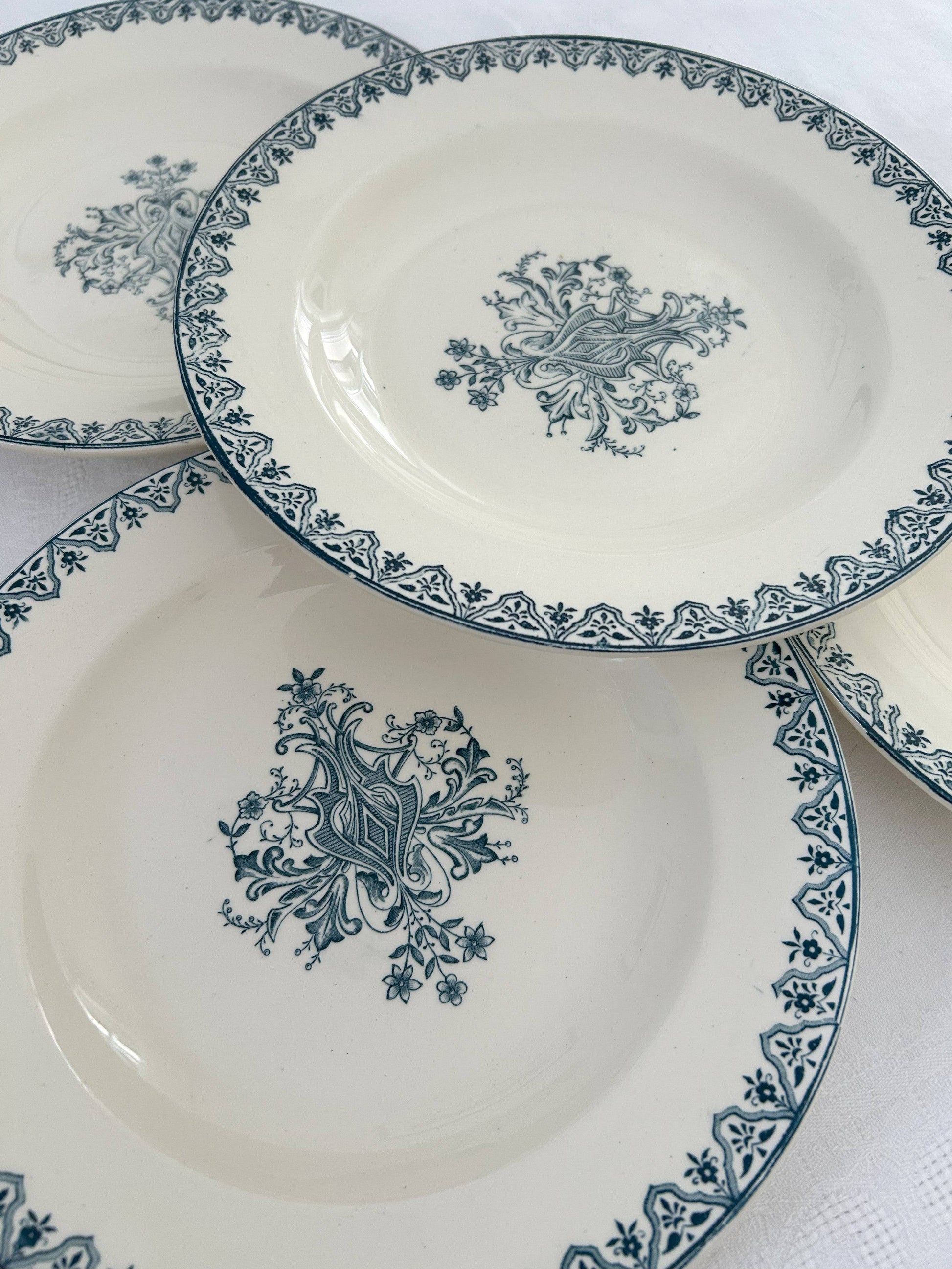 Ensemble de 4 assiettes semi-creuses - Alhambra - Terr de fer - Salins - La Brocanterie d'Estelle