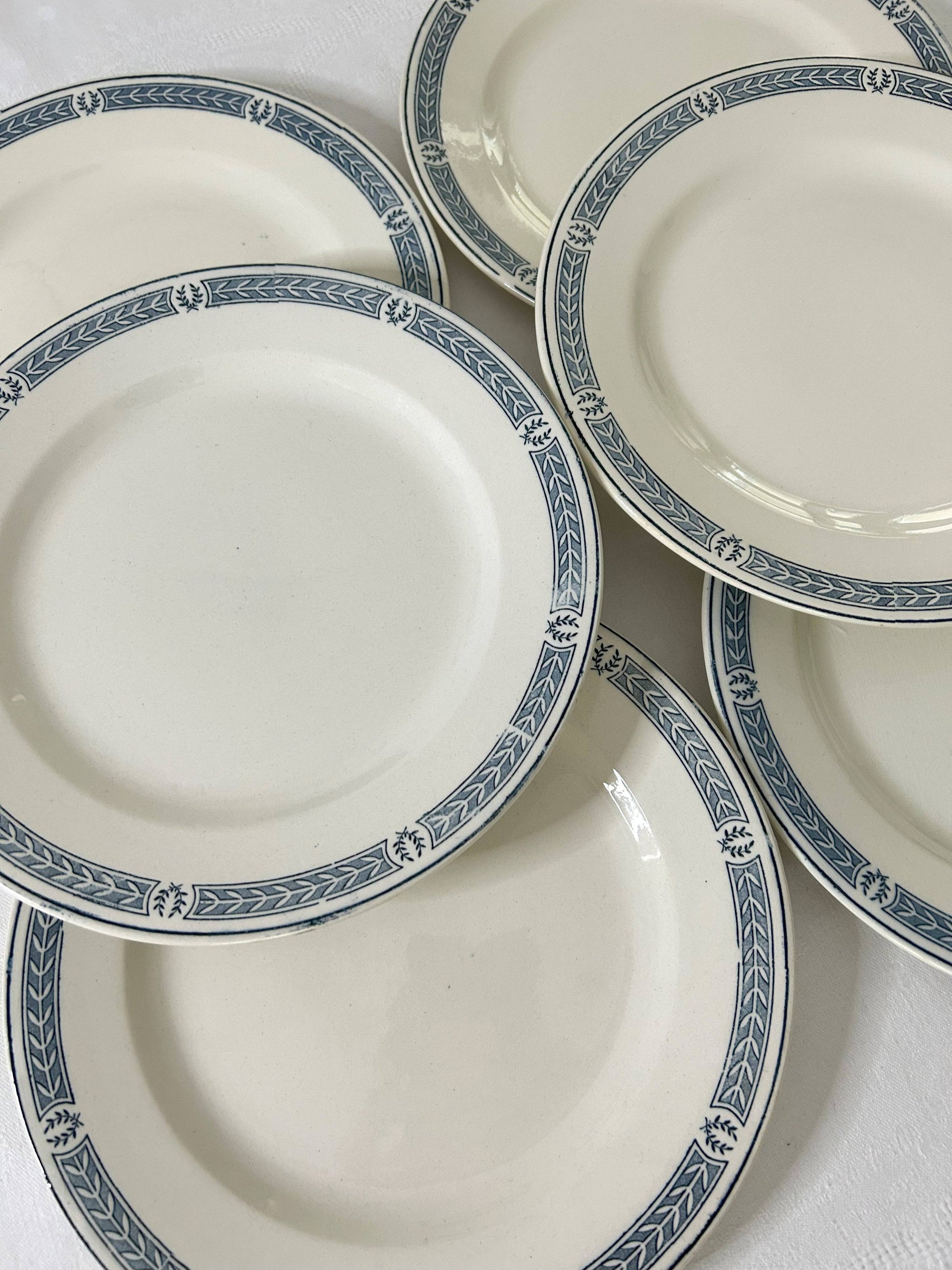 Ensemble de 6 assiettes plates - Castellane - Terre de fer - Salins - La Brocanterie d'Estelle