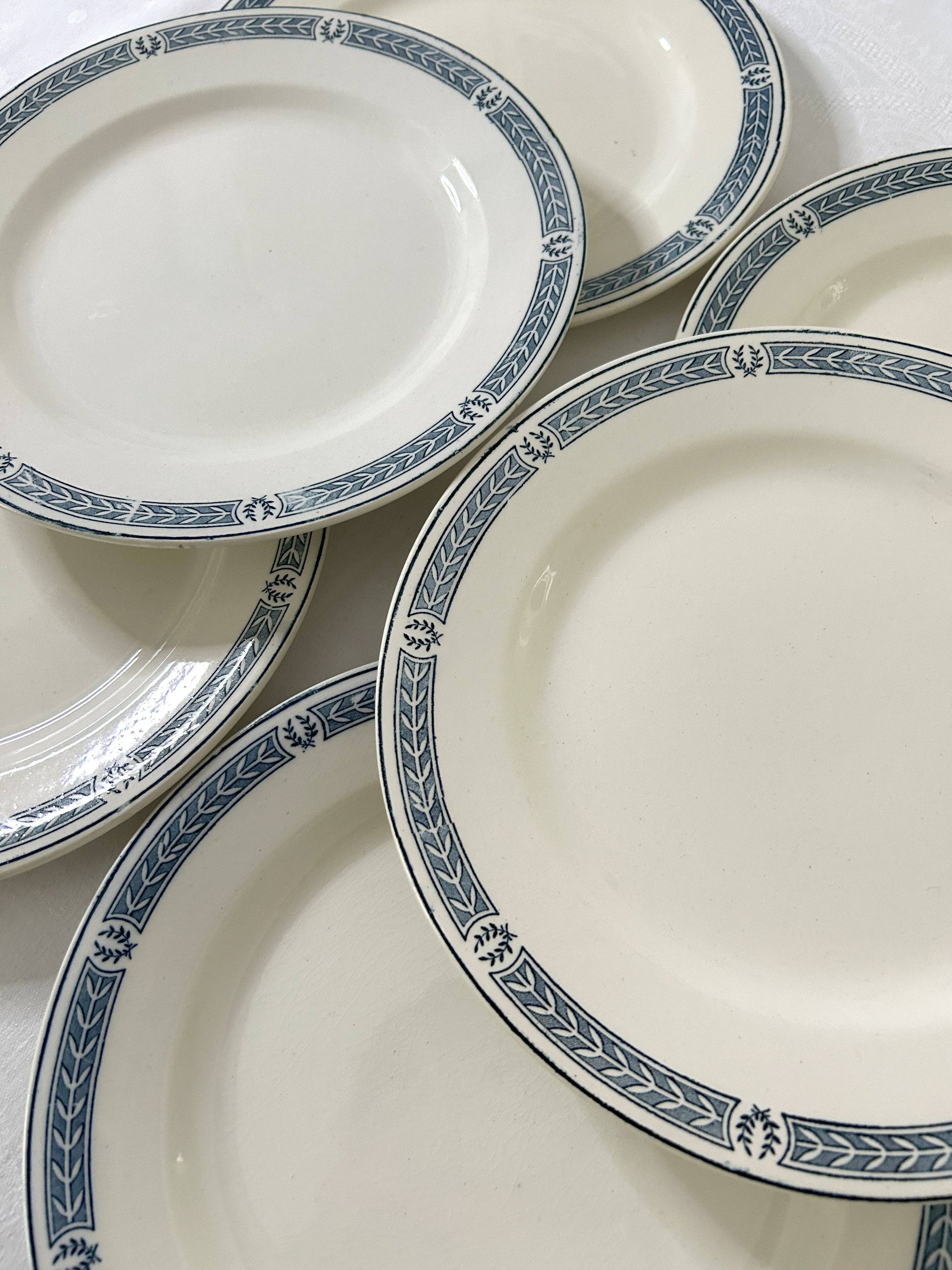 Ensemble de 6 assiettes plates - Castellane - Terre de fer - Salins - La Brocanterie d'Estelle