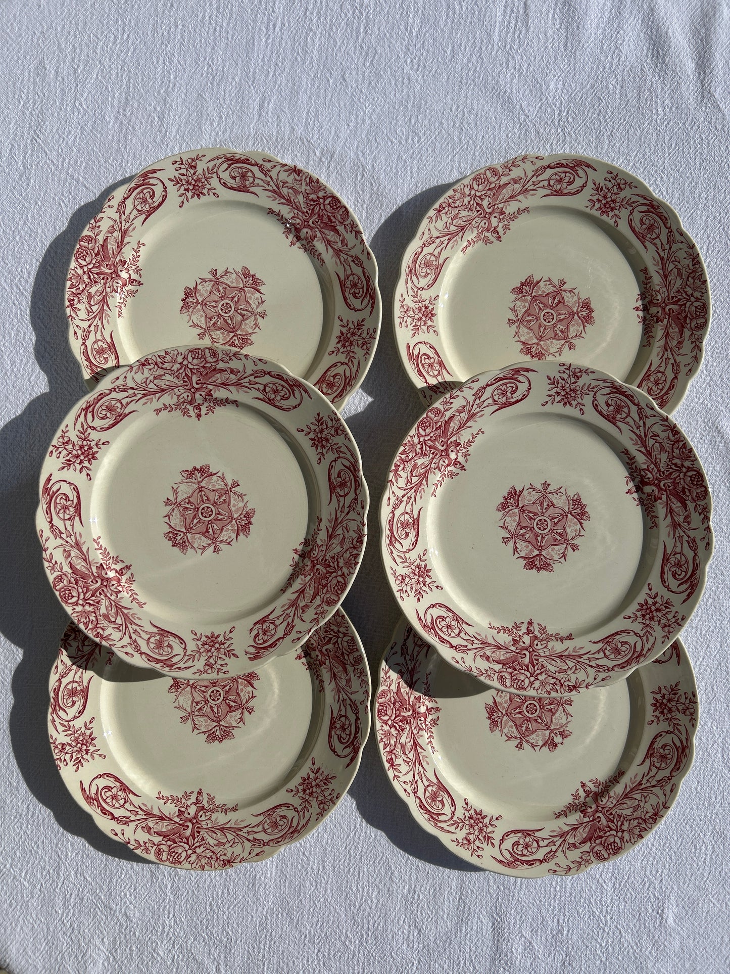 Ensemble de 6 assiettes plates - Louis XVI - Terre de fer - FF Péxonne - La Brocanterie d'Estelle