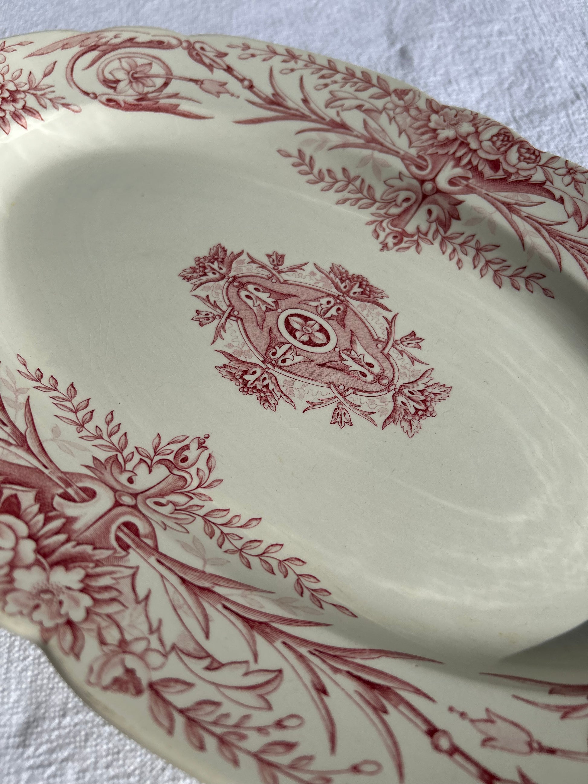 Plat ovale - Terre de fer - Louis XVI - FF Péxonne - La Brocanterie d'Estelle