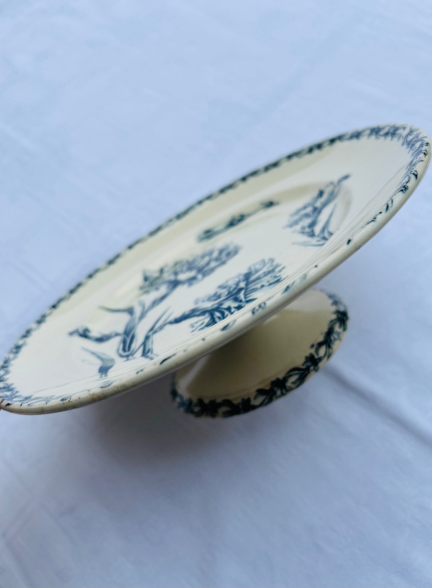 Assiette piédouche - Œillets - K&G Lunéville - La Brocanterie d'Estelle