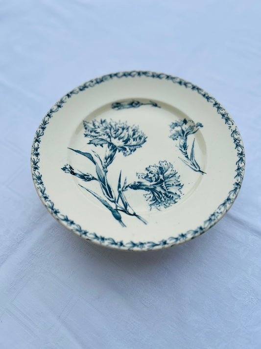 Assiette piédouche - Œillets - K&G Lunéville - La Brocanterie d'Estelle