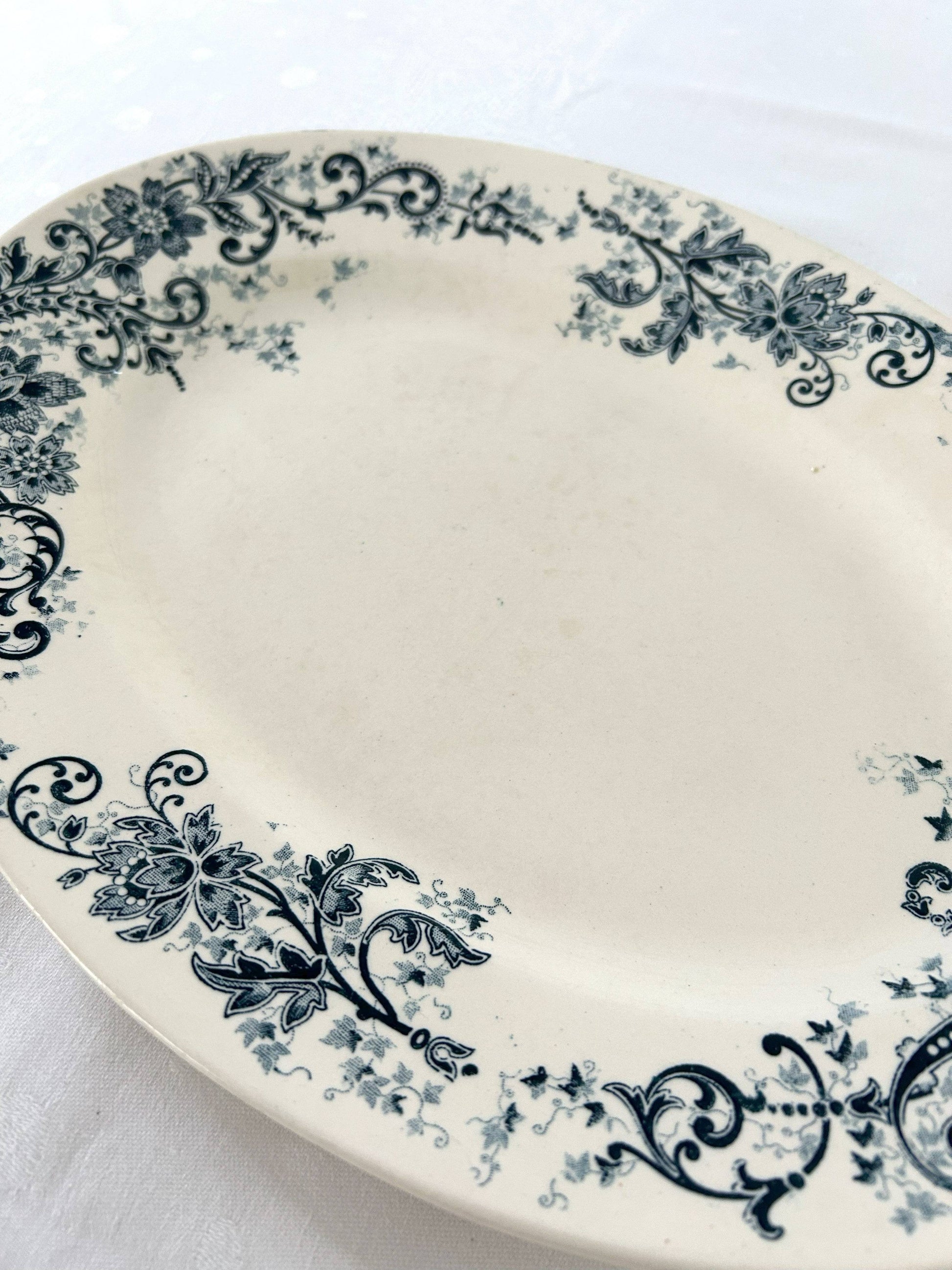 Grand plat ovale - Sévigné - HB & Cie Choisy-Le-Roi - La Brocanterie d'Estelle