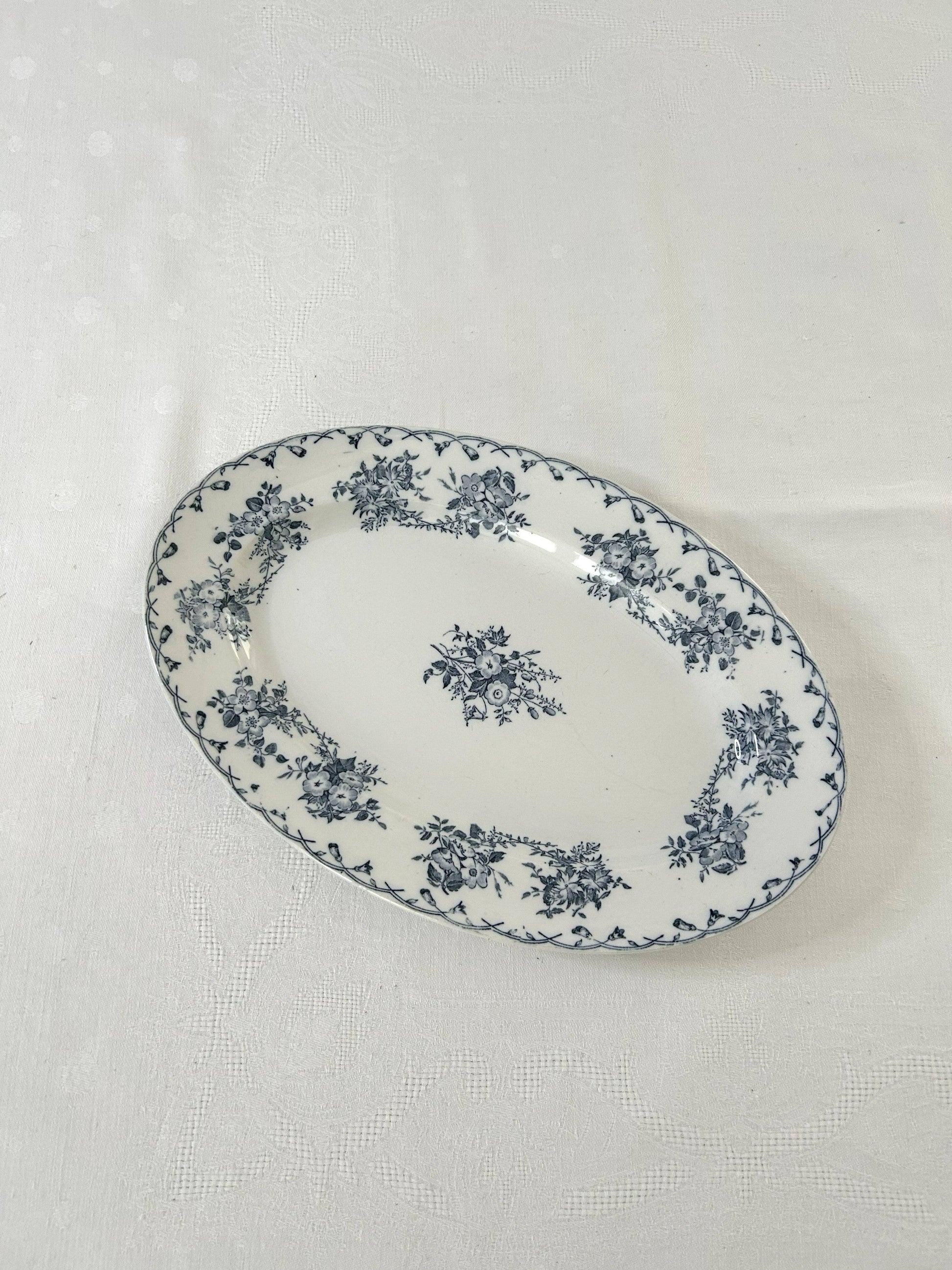 Plat ovale - Bertha - Sarreguemines - La Brocanterie d'Estelle